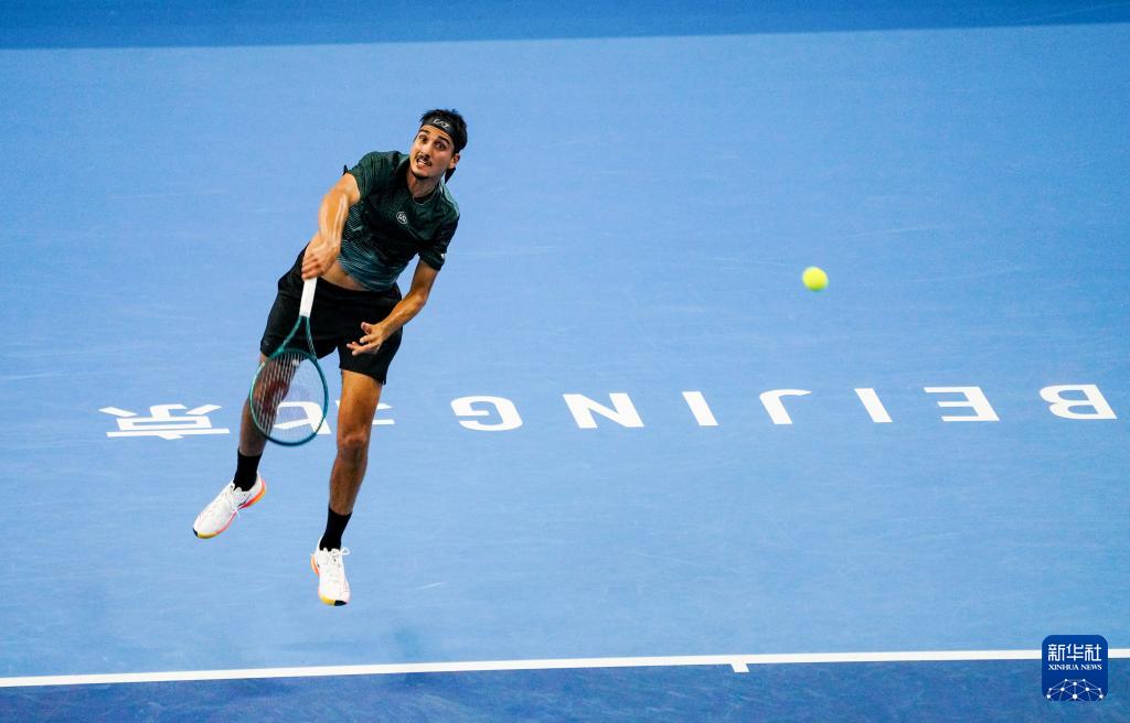 src, 兹维列夫在 src, 兹维列夫在