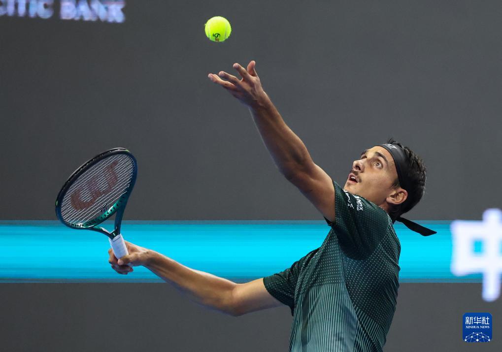 兹维列夫晋, 晋级下一轮 兹维列夫晋, 晋级下一轮