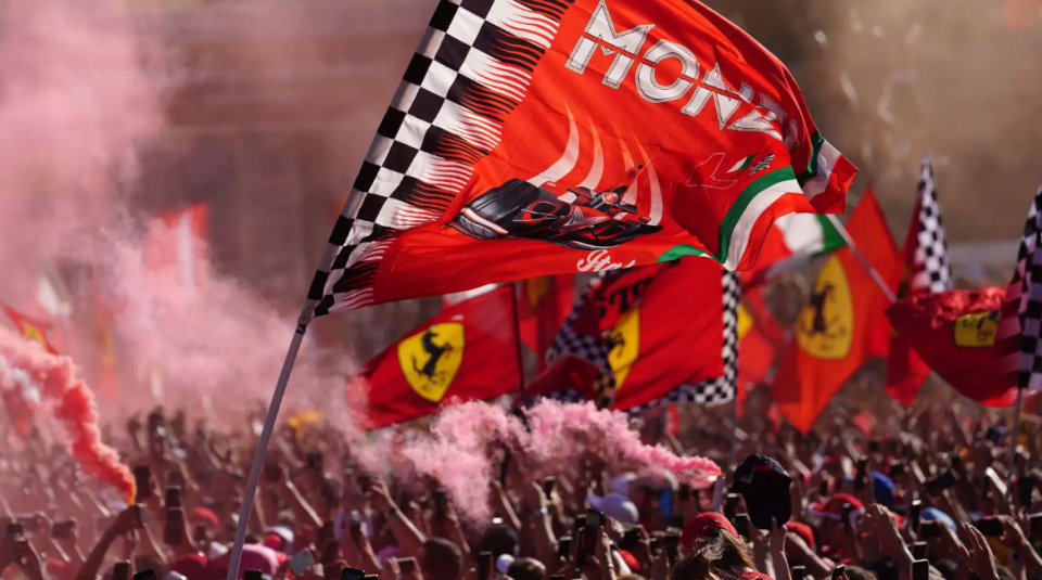 的法拉利的 的法拉利的